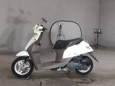 Suzuki LET'SG