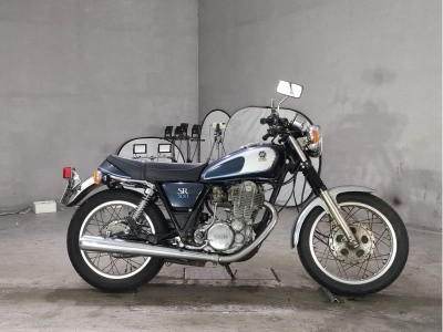 Yamaha SR500-1