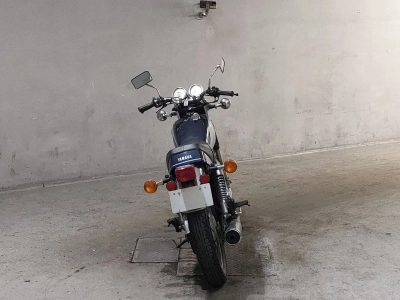 Yamaha SR500-1