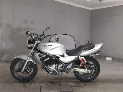 Suzuki GSX250