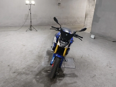 BMW BMW G310R