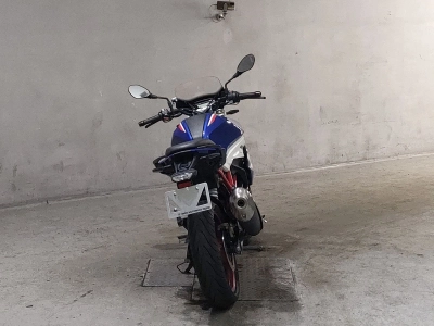 BMW BMW G310R