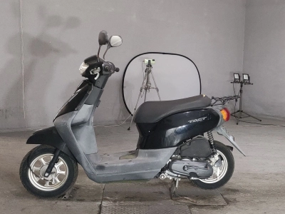 Honda  TACT  BASIC 