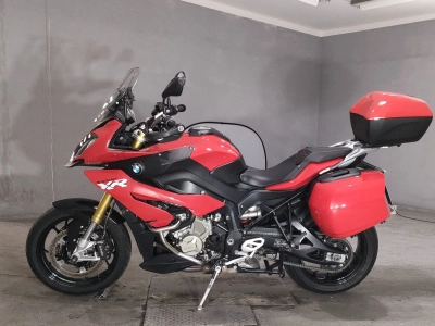 BMW BMW S1000XR