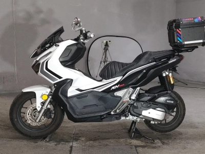 Honda ADV150