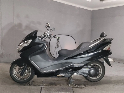 Suzuki SKYWAVE 250SS