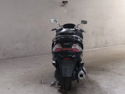 Suzuki SKYWAVE 250SS