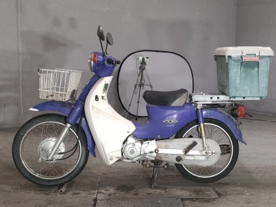 Honda SUPER CUB110