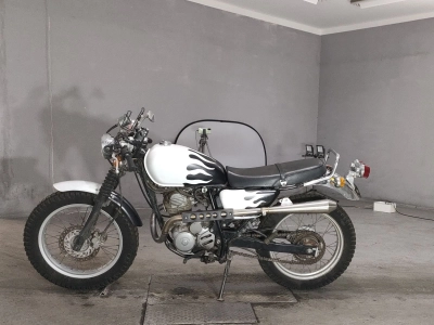 Honda CB223S