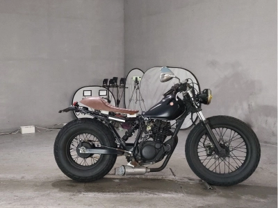 Yamaha TW200