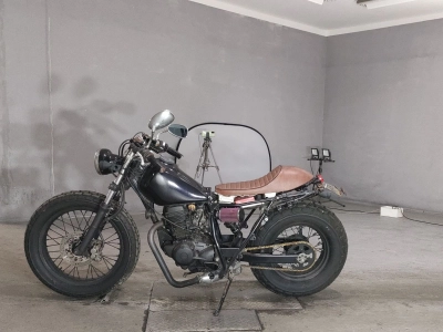 Yamaha TW200
