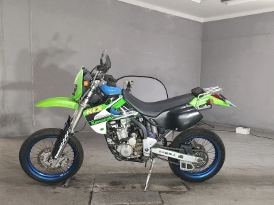 Kawasaki D-TRACKER