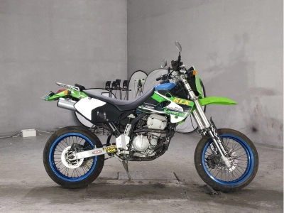 Kawasaki D-TRACKER