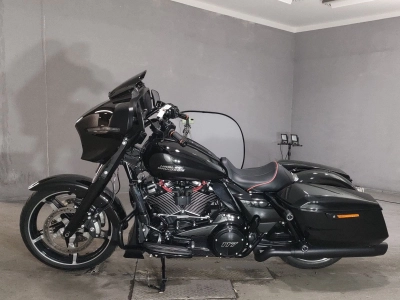 Harley-Davidson  HARLEY FLHXST1920