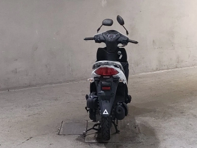 Suzuki ADDRESS V110