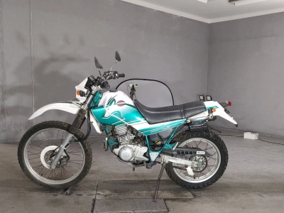 Yamaha SEROW 225W