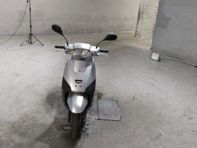 Honda  TACT  BASIC 