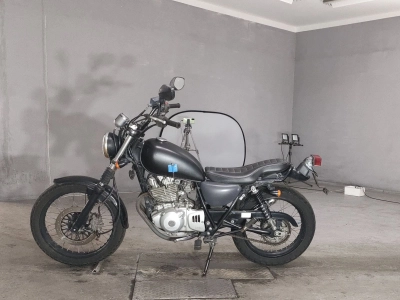 Suzuki GLASS TRACKER BIG BOY