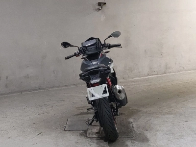 BMW BMW G310R