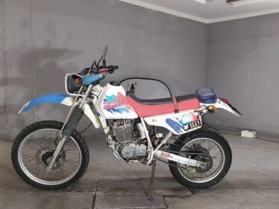 Honda XLR250 BAJA