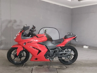 Kawasaki NINJA250R