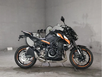 Kawasaki Z900