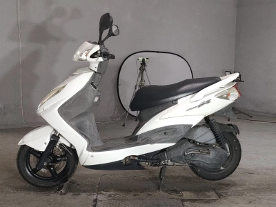 Yamaha CYGNUS125X