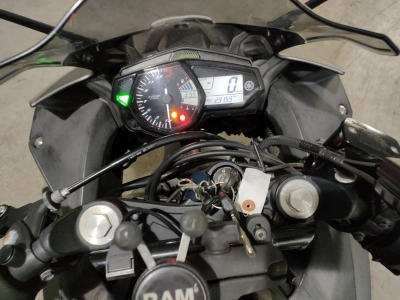 Yamaha YZF-R25