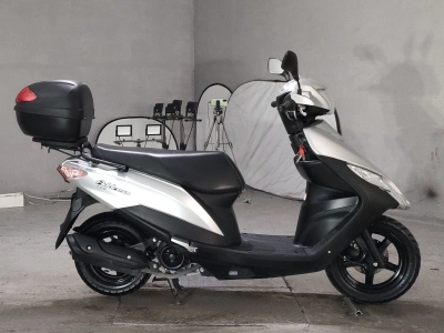 Suzuki ADDRESS V125