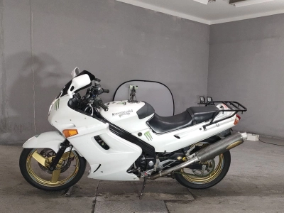 Kawasaki ZZR250