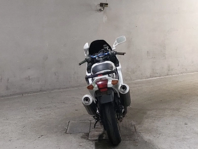 Kawasaki ZZR250