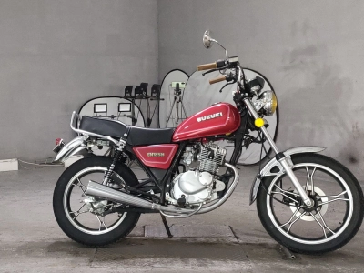 Suzuki GN125H