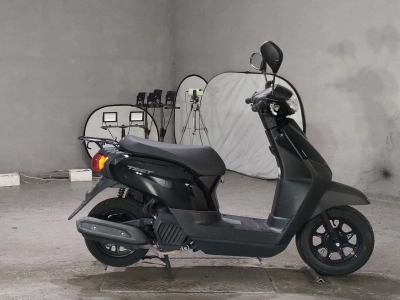 Honda  TACT  BASIC 