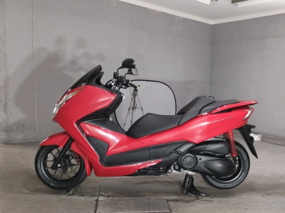 Honda FORZA
