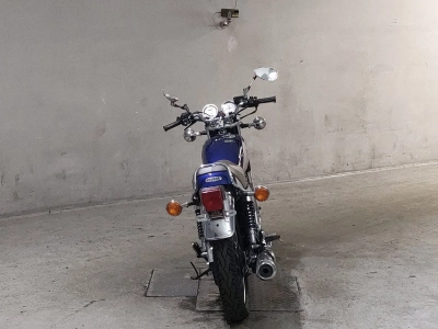 Yamaha SR400-1