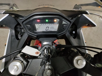 Honda CBR400R