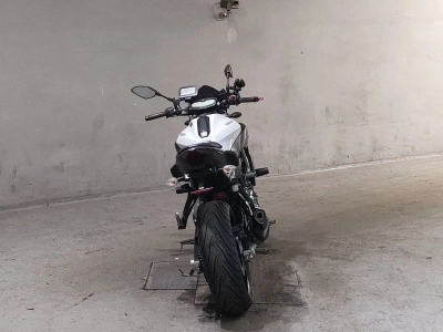 Yamaha MT-07