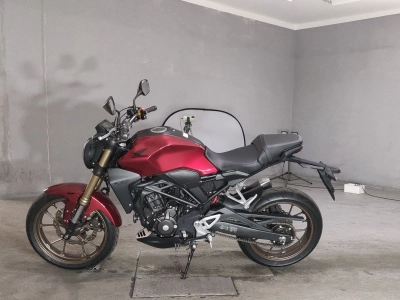 Honda CB250R