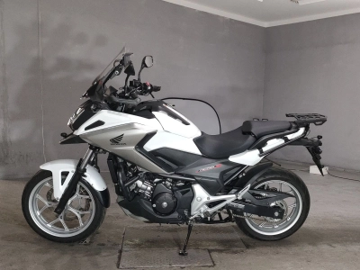 Honda NC750X DCT