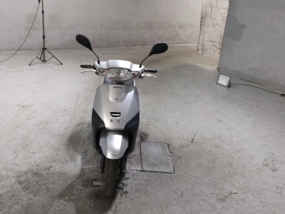 Honda  TACT  BASIC 