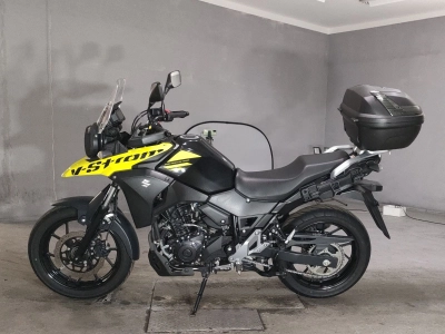 Suzuki V STROM 250
