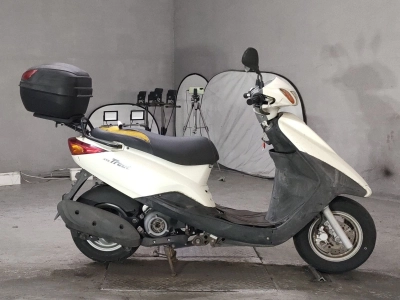 Yamaha AKUSHI STREET