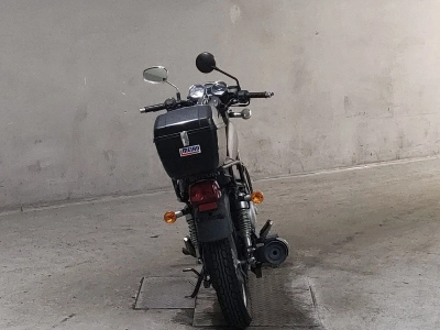 Suzuki GN125-2F