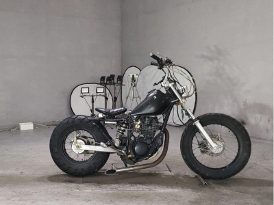 Yamaha TW200
