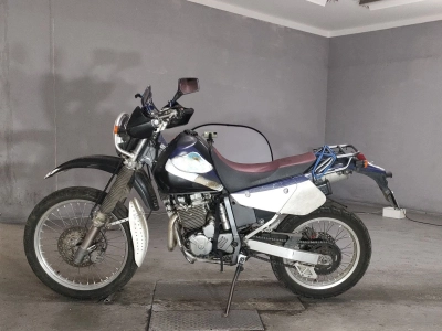Suzuki DJEBEL250XC
