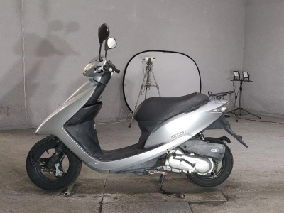 Honda DIO