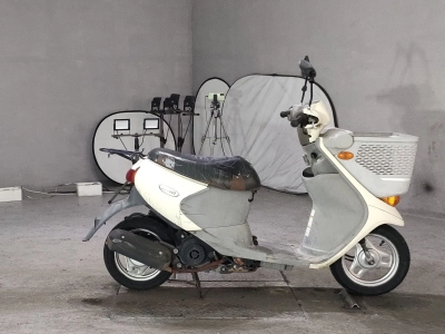 Suzuki LET'S4
