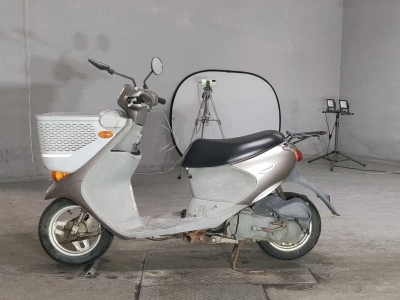 Suzuki LET'S4