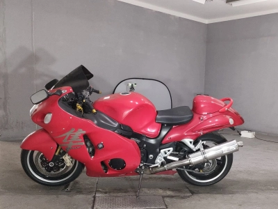 Suzuki GSX1300R HAYABUSA