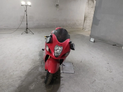 Suzuki GSX1300R HAYABUSA